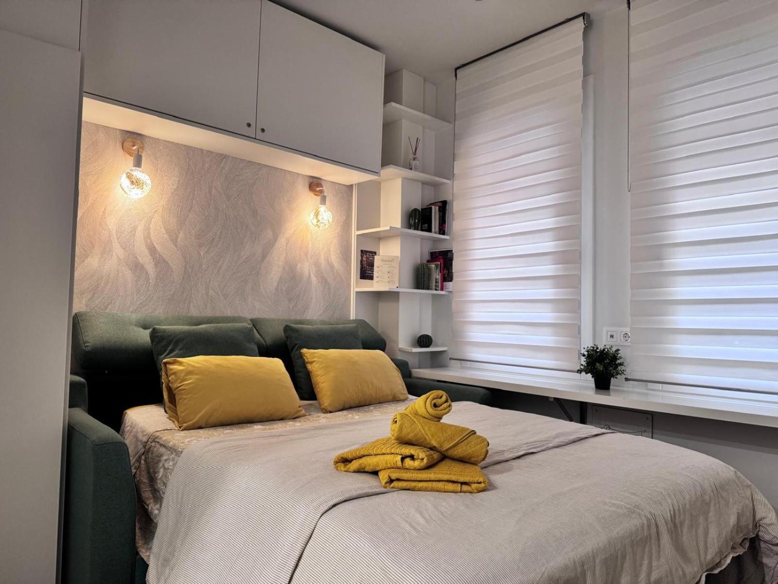 Estudio Ideal Para 2 Personas Málaga Exteriör bild